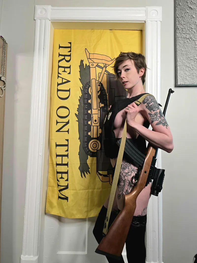 Thumbnail Celebrate Independence Day with littlerosexo's Gun-Toting Girls