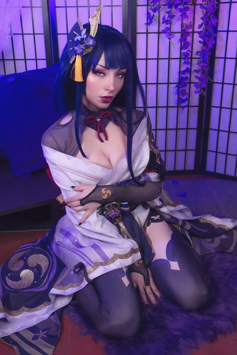 Thumbnail Weird-Doughnut7002 Introduces Raiden - Shiroktsne in cosplaygirls