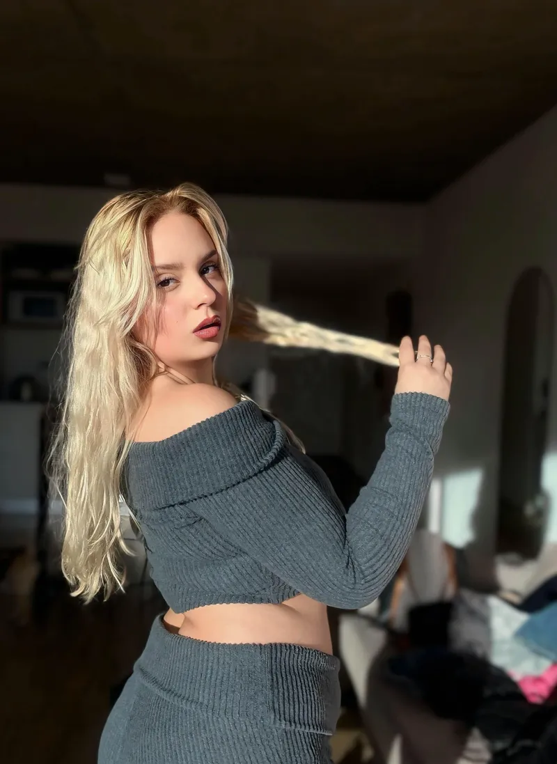Thumbnail Felt Cute with This Pic by LennoxClean | croptopgirls Category