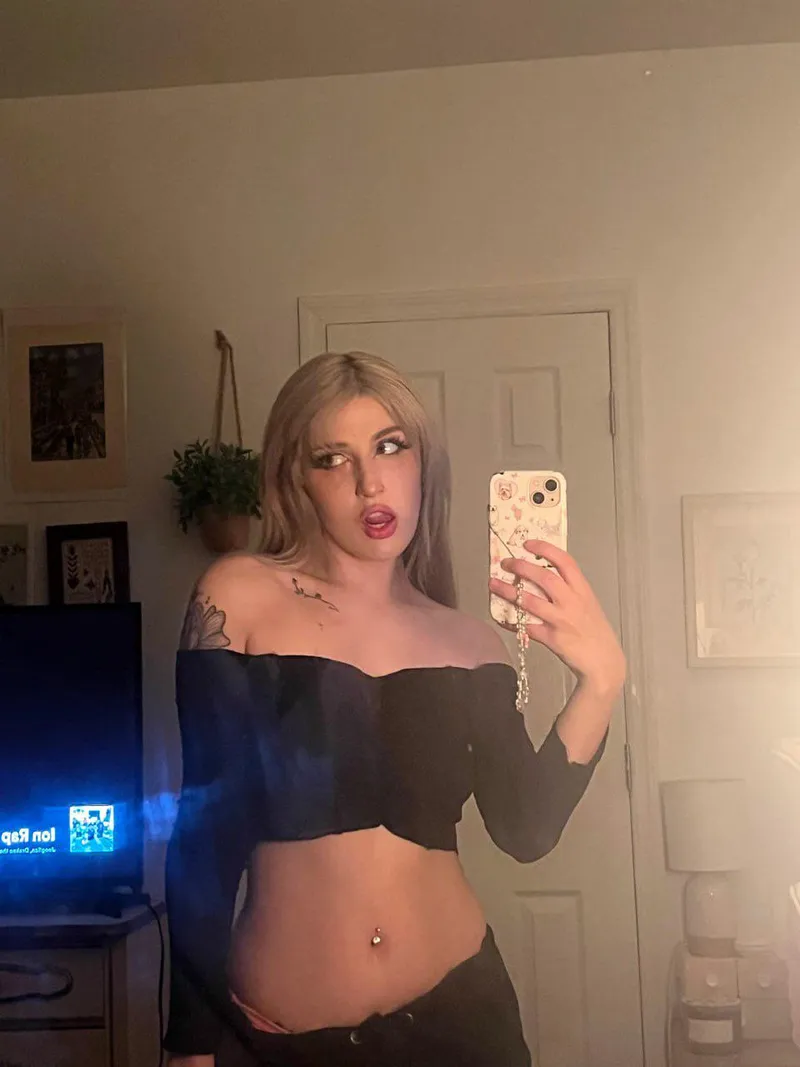 Thumbnail Swear I Just Blinked and Somehow Ended Up Cute in the Mirror Again by velvetfairydust | croptopgirls