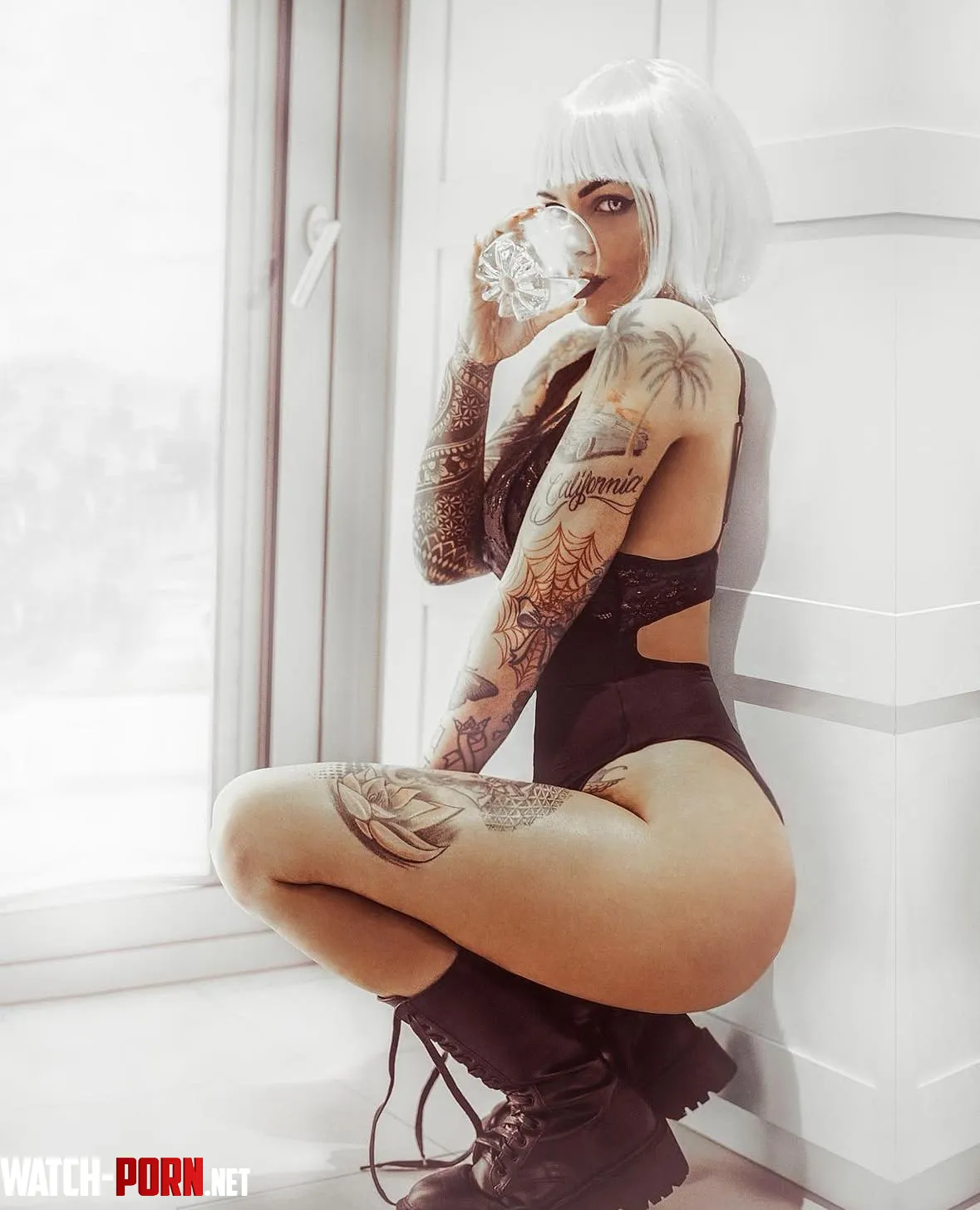 Hot, sexy, and totally feeling myself right now. by kinkylottax