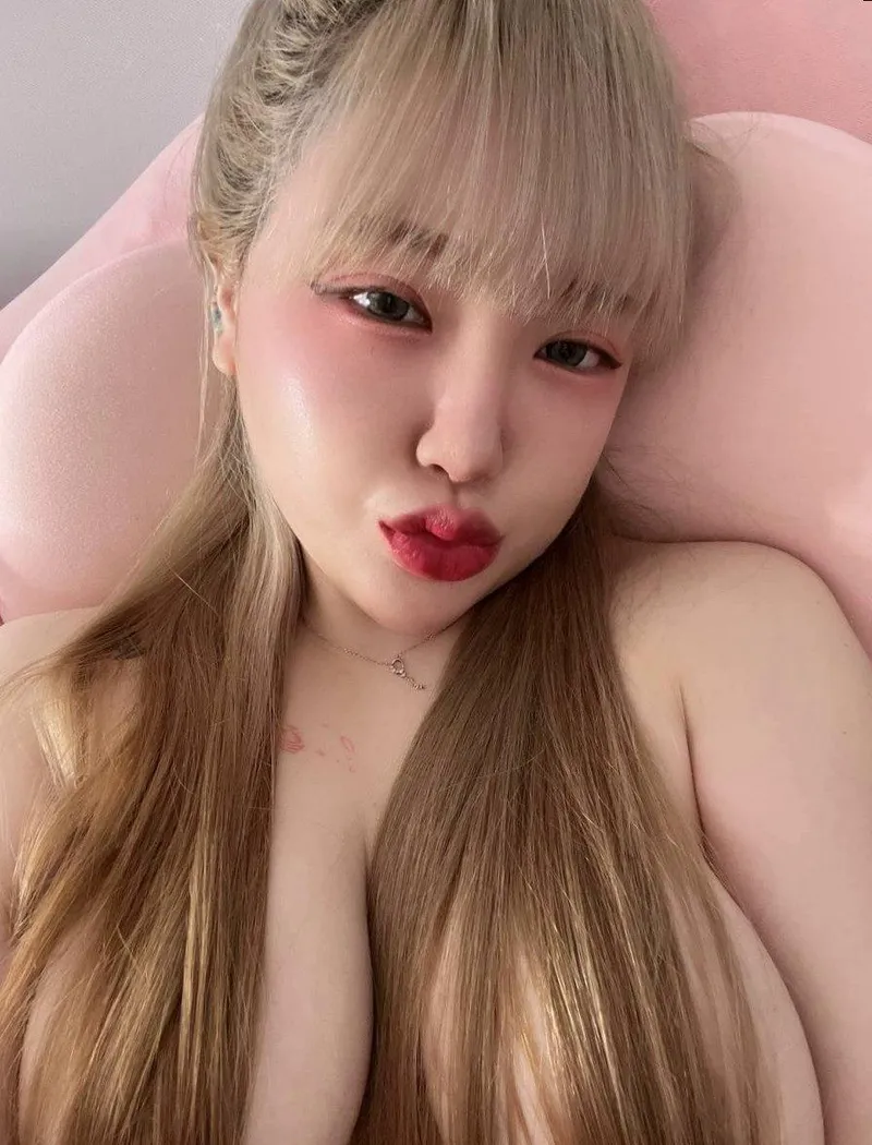 Thumbnail Hoping You Can't Get Me off Your Mind