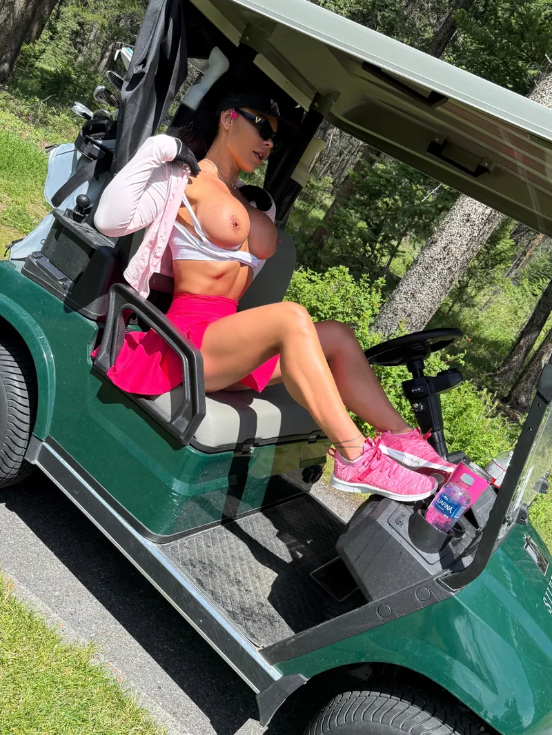 Thumbnail HisExoticVixen's Invites You to Golf Better With a Fun Twist