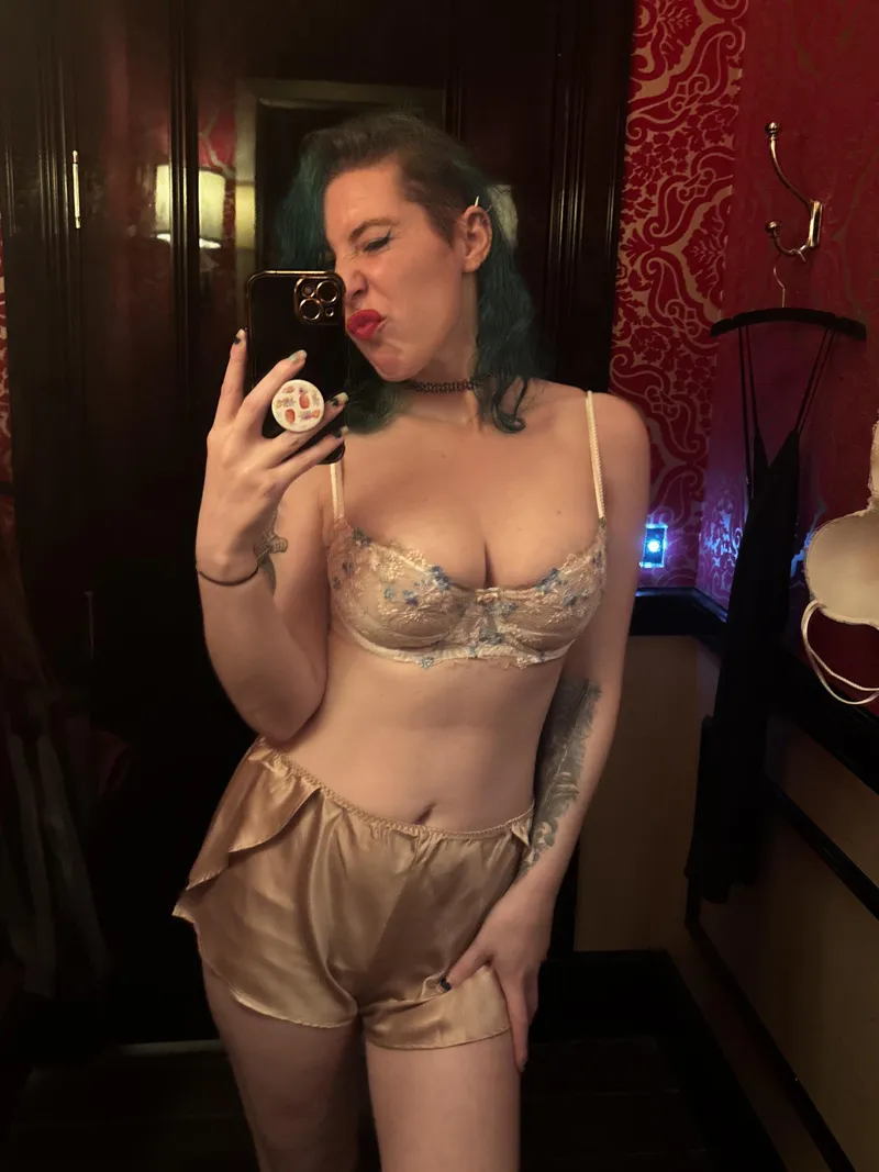 Thumbnail Silky lingerie by sirenskiss3