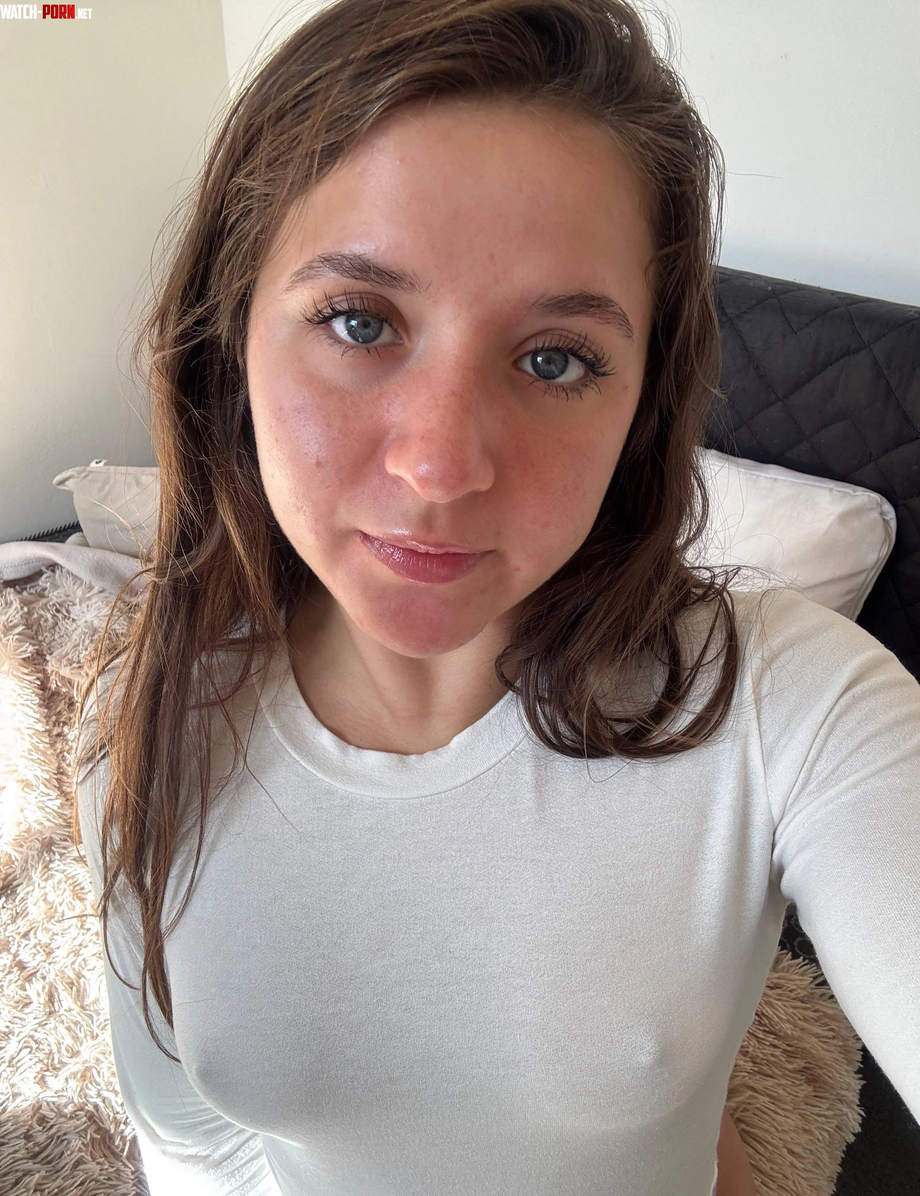 I usually just wear white during Sundays. I’m making today a braless white top day by Lovelivee