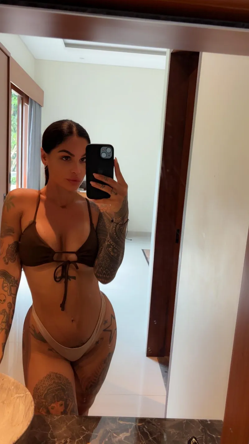 Thumbnail Head Turner: Test the Bikini with kinkylottax | BikiniBodies
