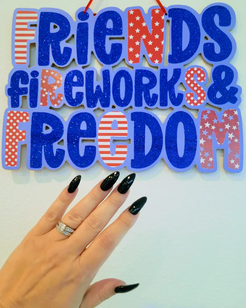 Thumbnail Happy belated 4th! by Mugglemermaid