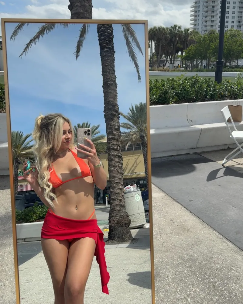 Thumbnail Sugar Daddy Hunt: Serious Inquiries Only | Sticky_AllyReign | onlyfanschicks