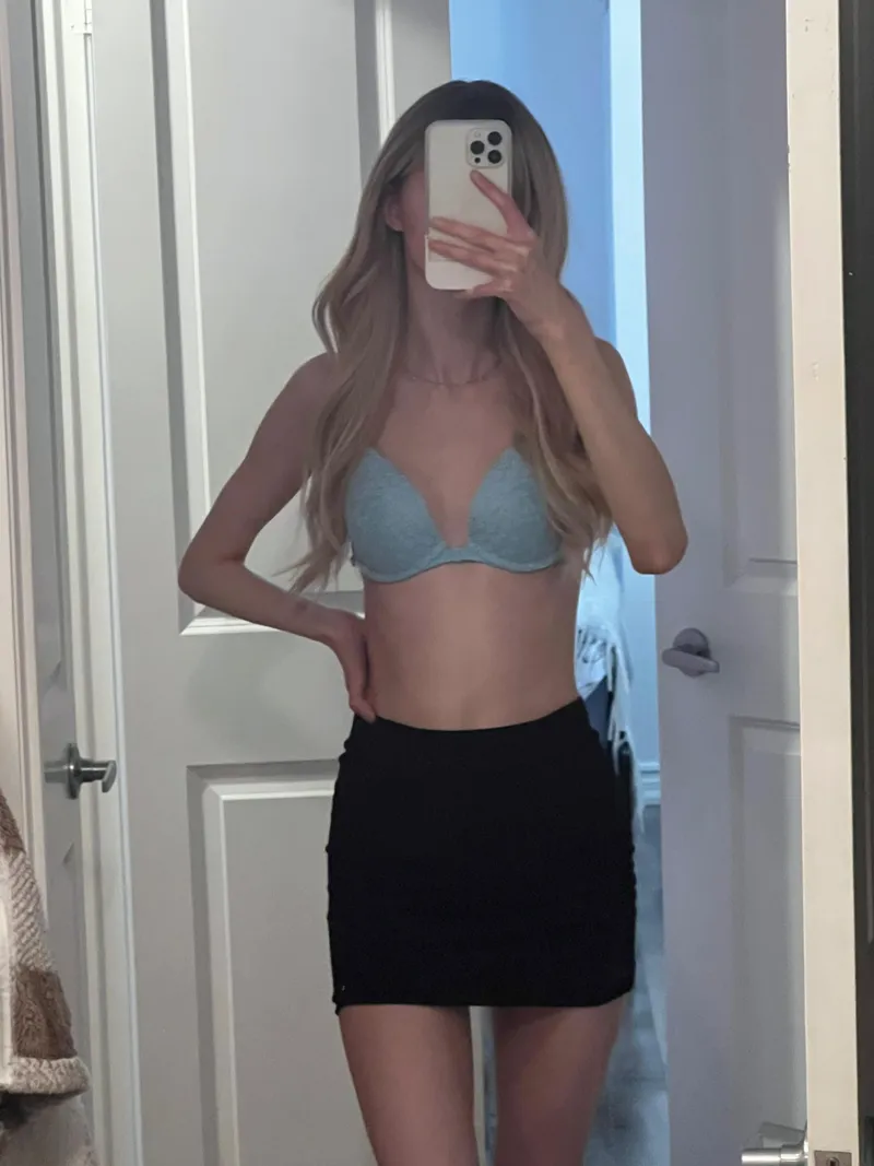 Thumbnail Calling All Night Owls! Join SexyLinnea for Excitement 💖 | SweNsfw Category