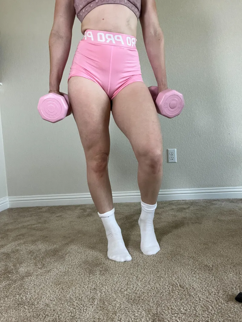 Thumbnail MILF Appeal: Discovering the Allure of Mature Legs