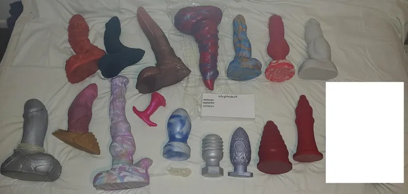 Thumbnail Unique Collection of 15+ L & XL BadDragon Toys for Sale | nightmodealt