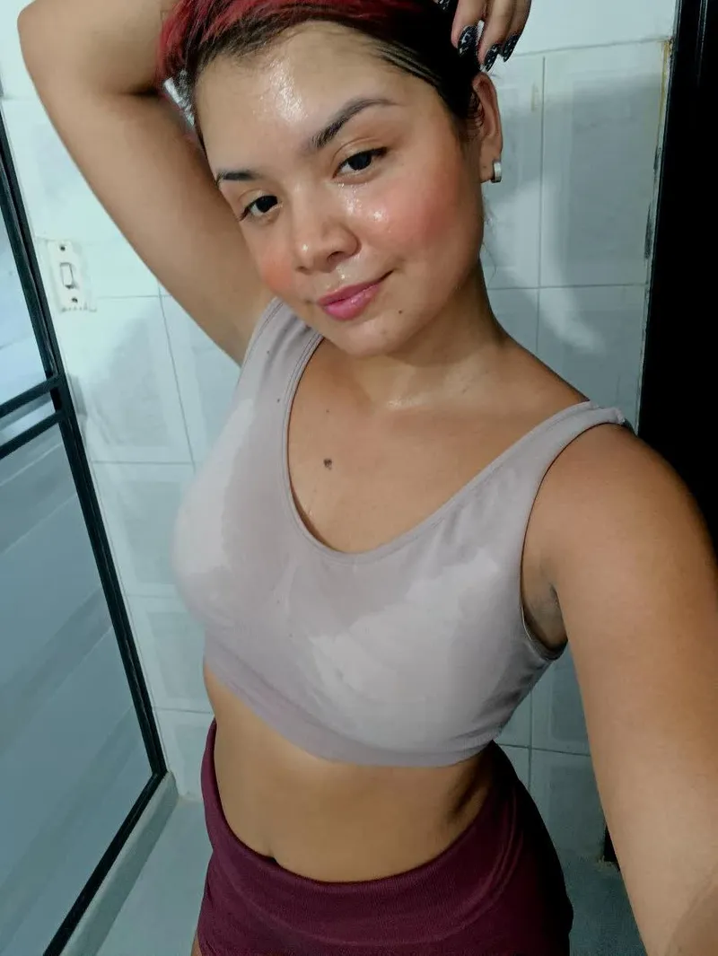 Thumbnail Workout Accomplished: KitelingKa's Journey in SweatyGirls