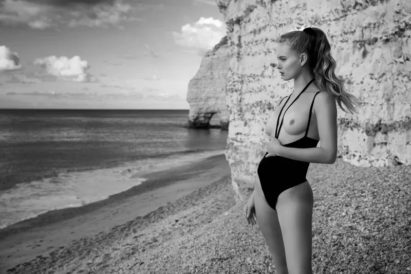 Thumbnail Lucie Domenach in Icone Magazine 2025 by Henri Buffetaut | NSFWfashion
