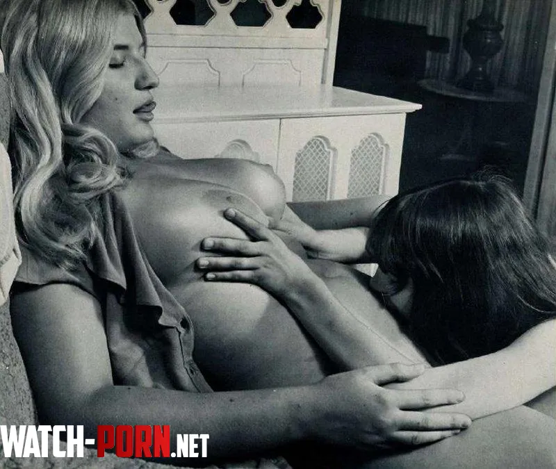 Martha and Glenda's lesbian pleasure [1972] by html5gamerguy