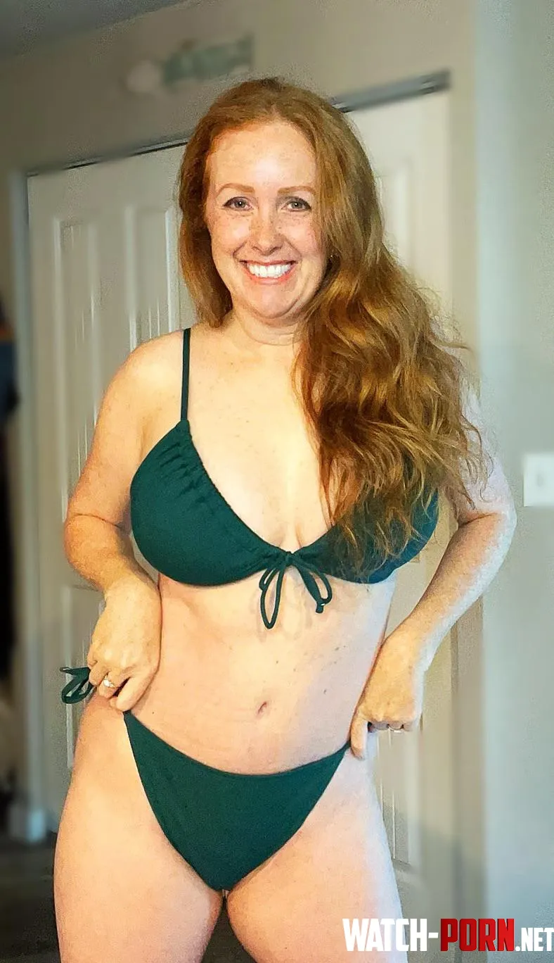 Green is my color by Nursedudz1980