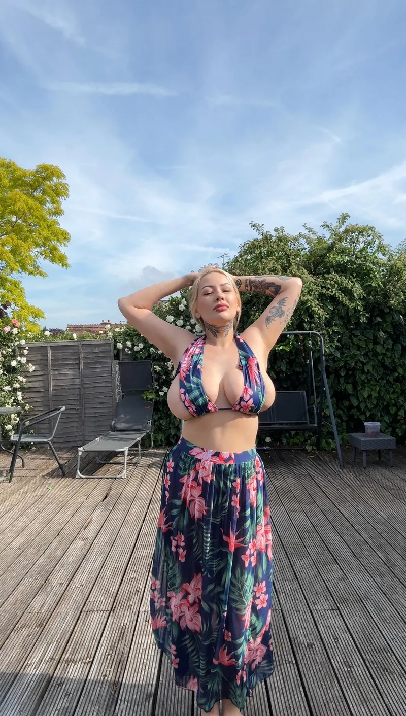 Thumbnail Bask in the Sunshine with GodddessLuna | WhyEvenWearAnything