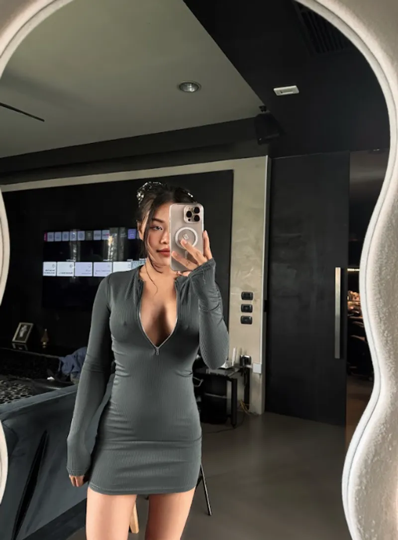 Thumbnail Private Moments at 18 Revealed - MirrorSelfie Edition with AzzureEleven