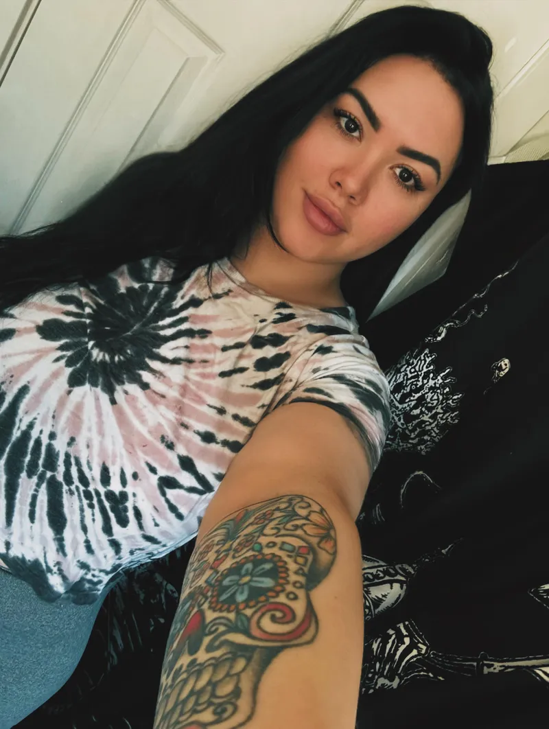 Thumbnail Heritage Fusion: Native American, White Beauty | Ashlyn_Tayler