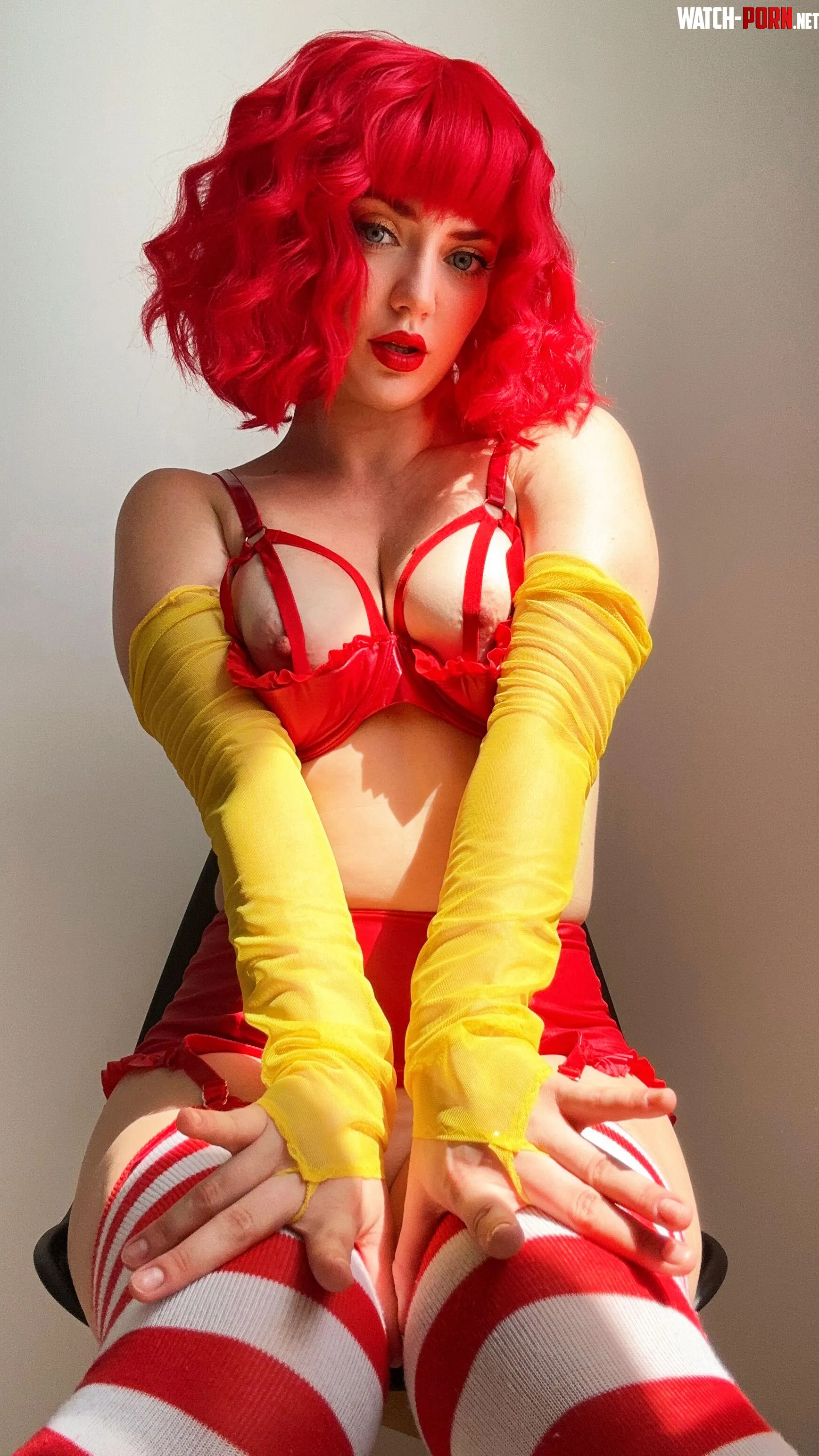 Ronalda Mcdonald by Fleurxy by xfleurxxy