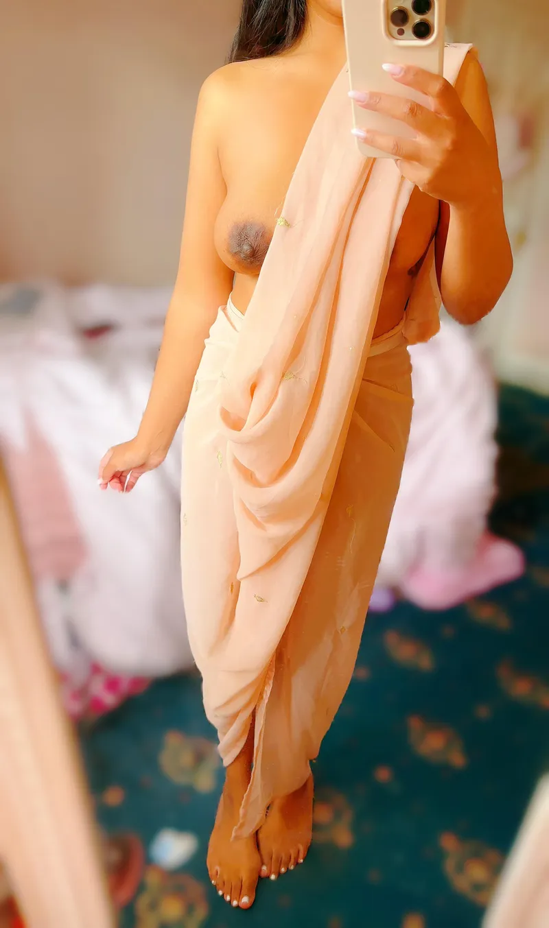 Thumbnail Extra Horny in a Sari by mybeloved109 in IndianBabes