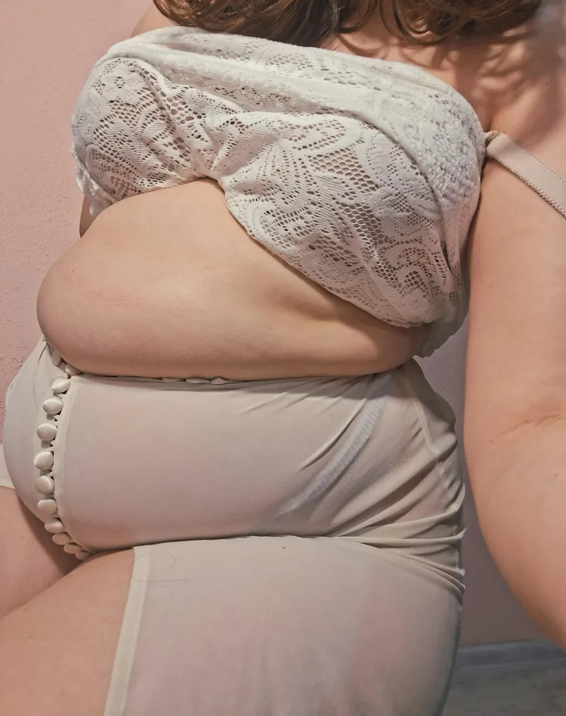 Thumbnail FatteningPrincess in a Tight Skirt on Fat Belly - A Unique Experience