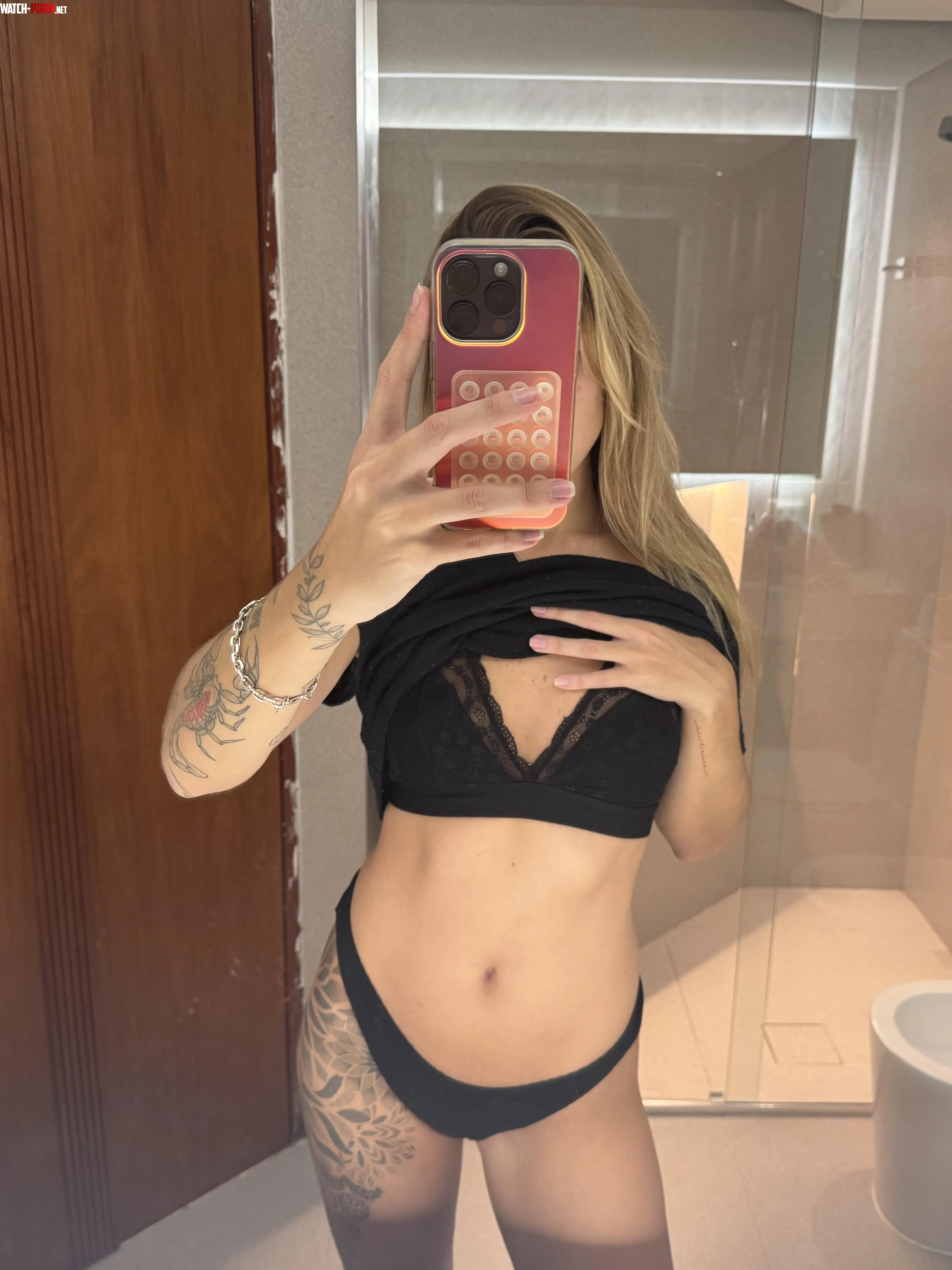 wreck me in black 🖤 by Kitchen-Peach-1344