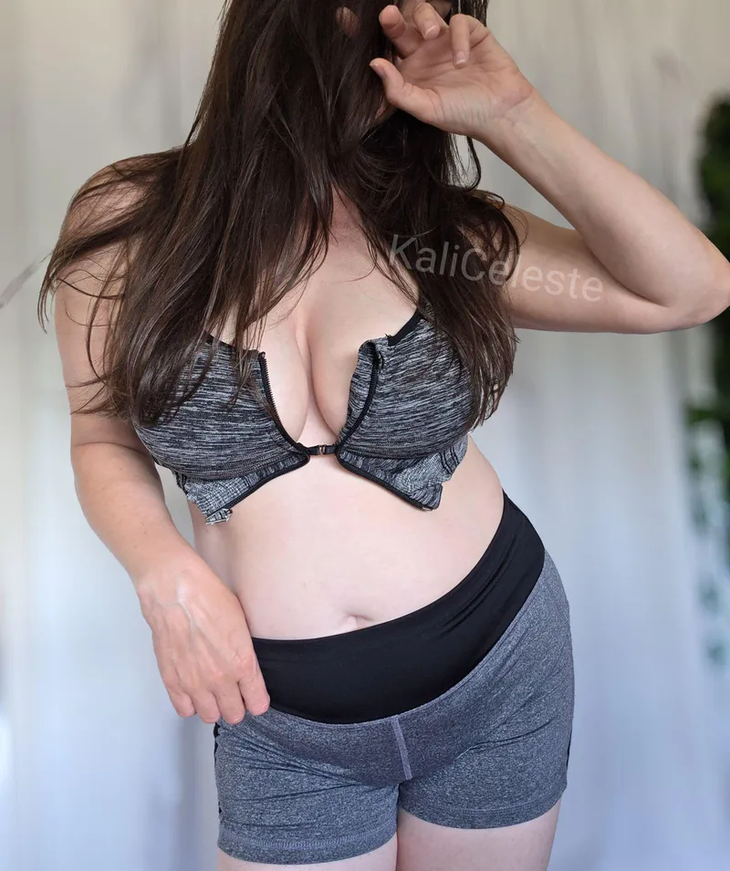 Thumbnail KaliCeleste's Sensual Textures Fantasy | maturemilf