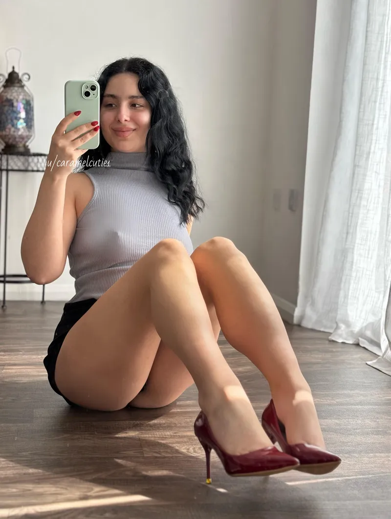 Thumbnail Red Heels and Bare Legs - A Winning Match | caramelcutie1