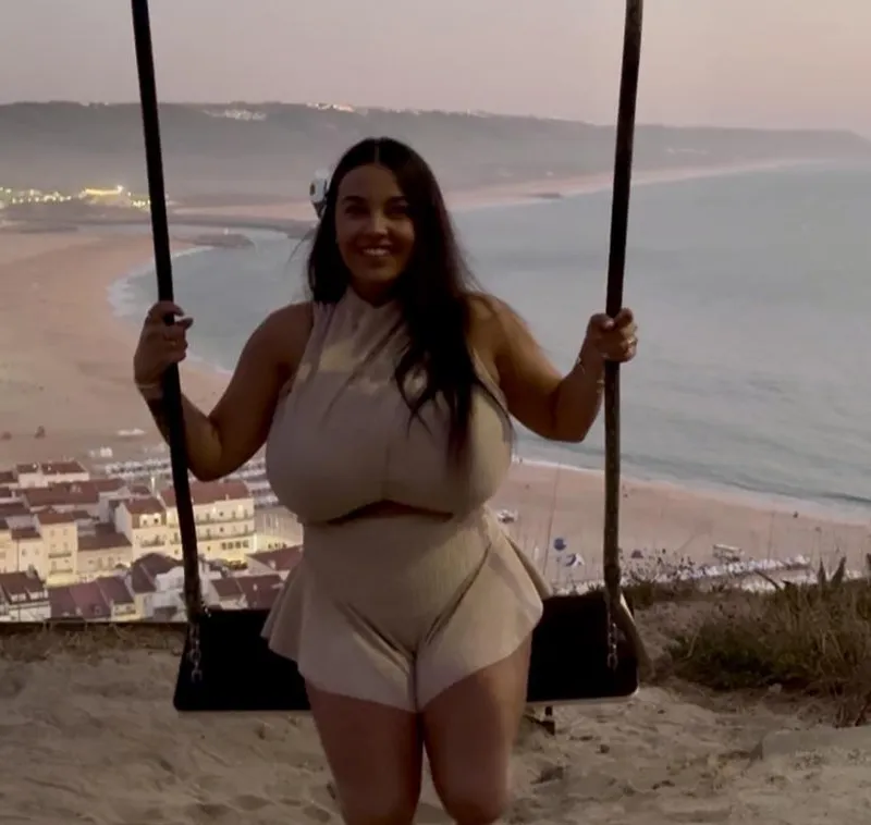 Thumbnail Mystery Unveiled... | DazzlingAd6626 | 2busty2hide