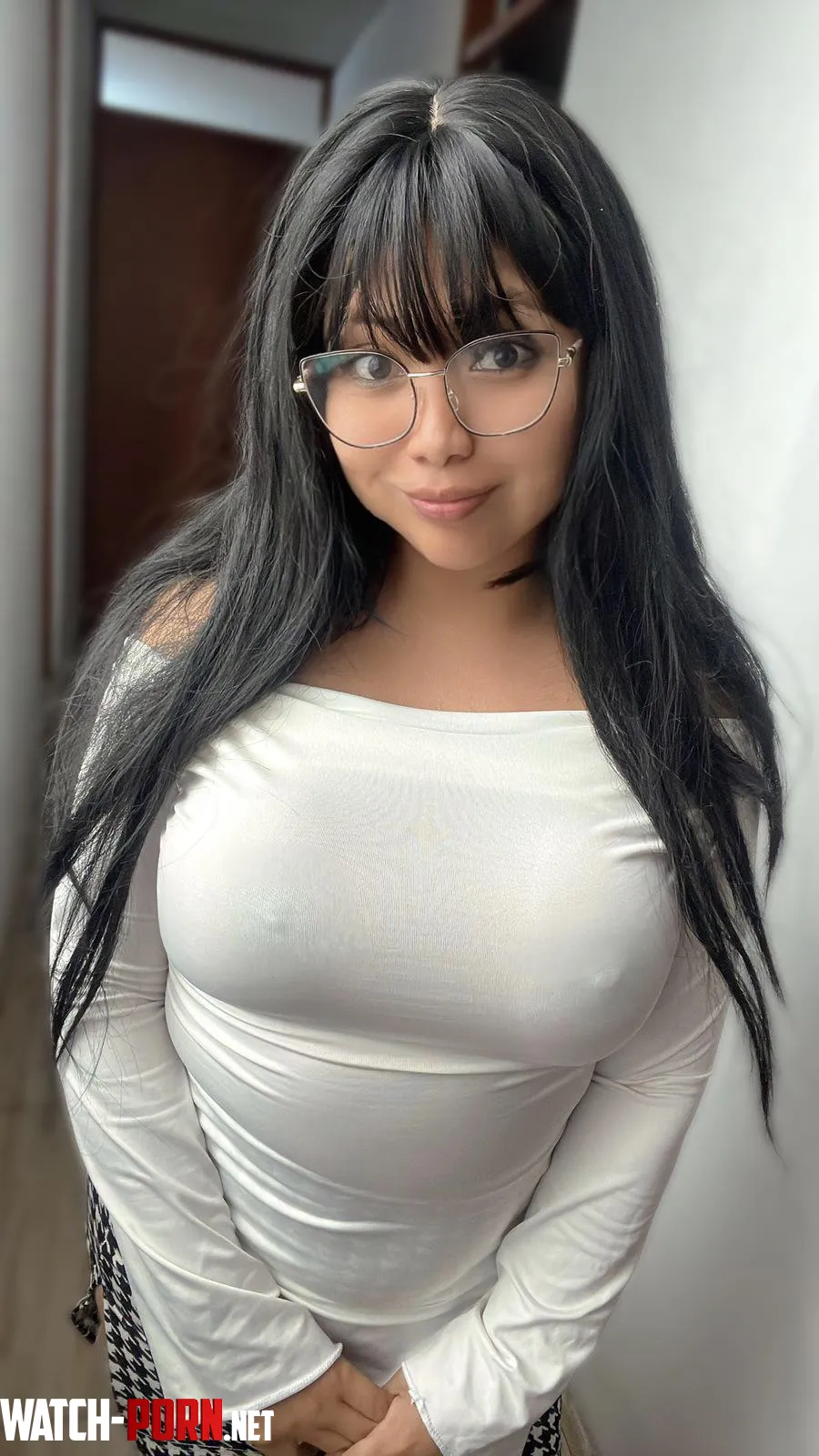 Oh hi! I am your new neighbor :) by SexyAzucena