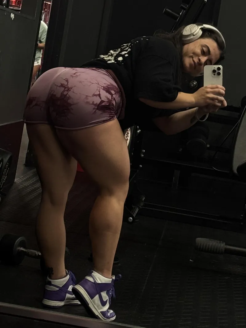 Thumbnail Continuous Growth: Navigating the Thick Fit Journey | shaniavalero_fit