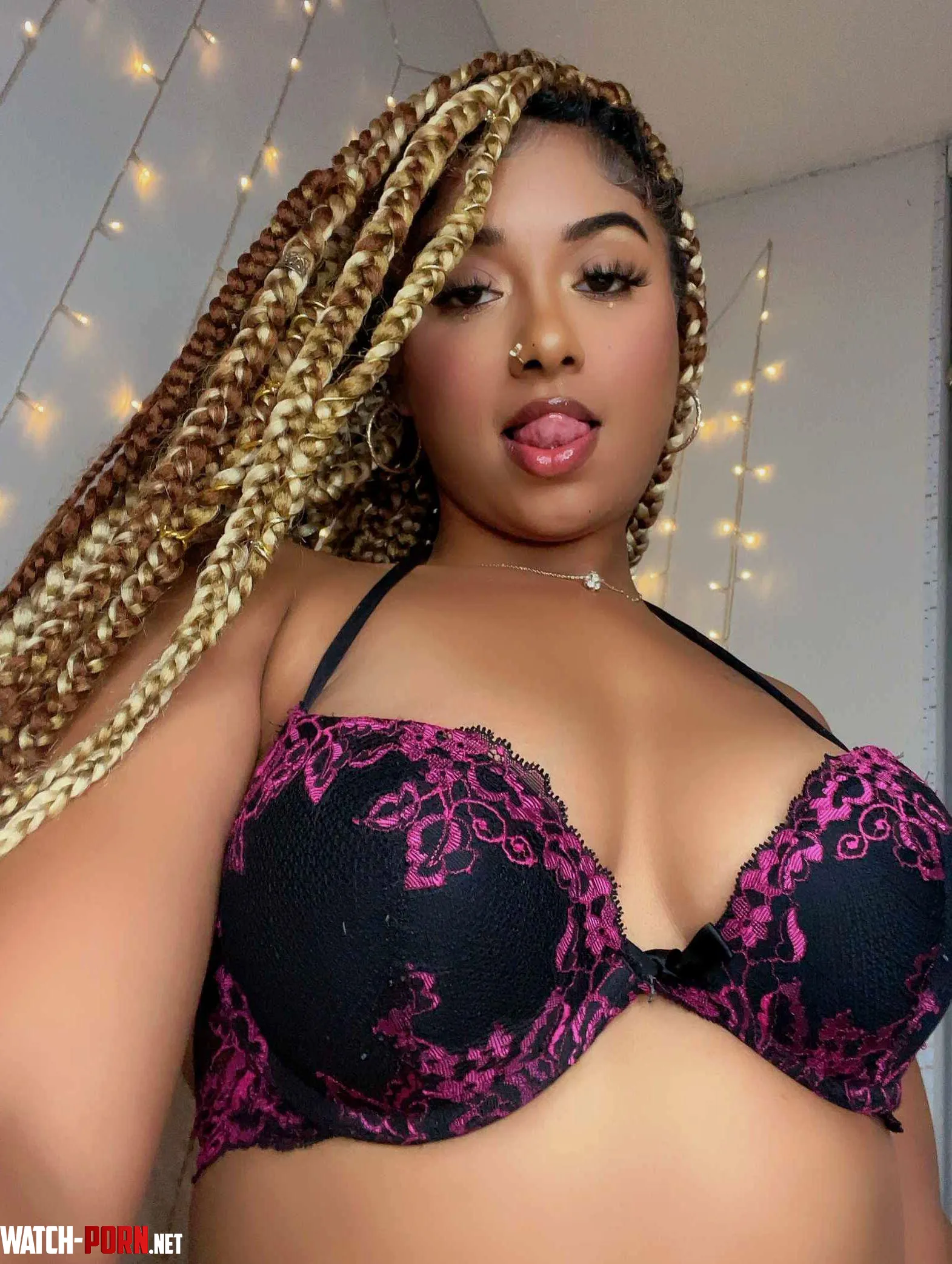 Come stuff your face with my tiddies and take it off with one hand by boujielilthang