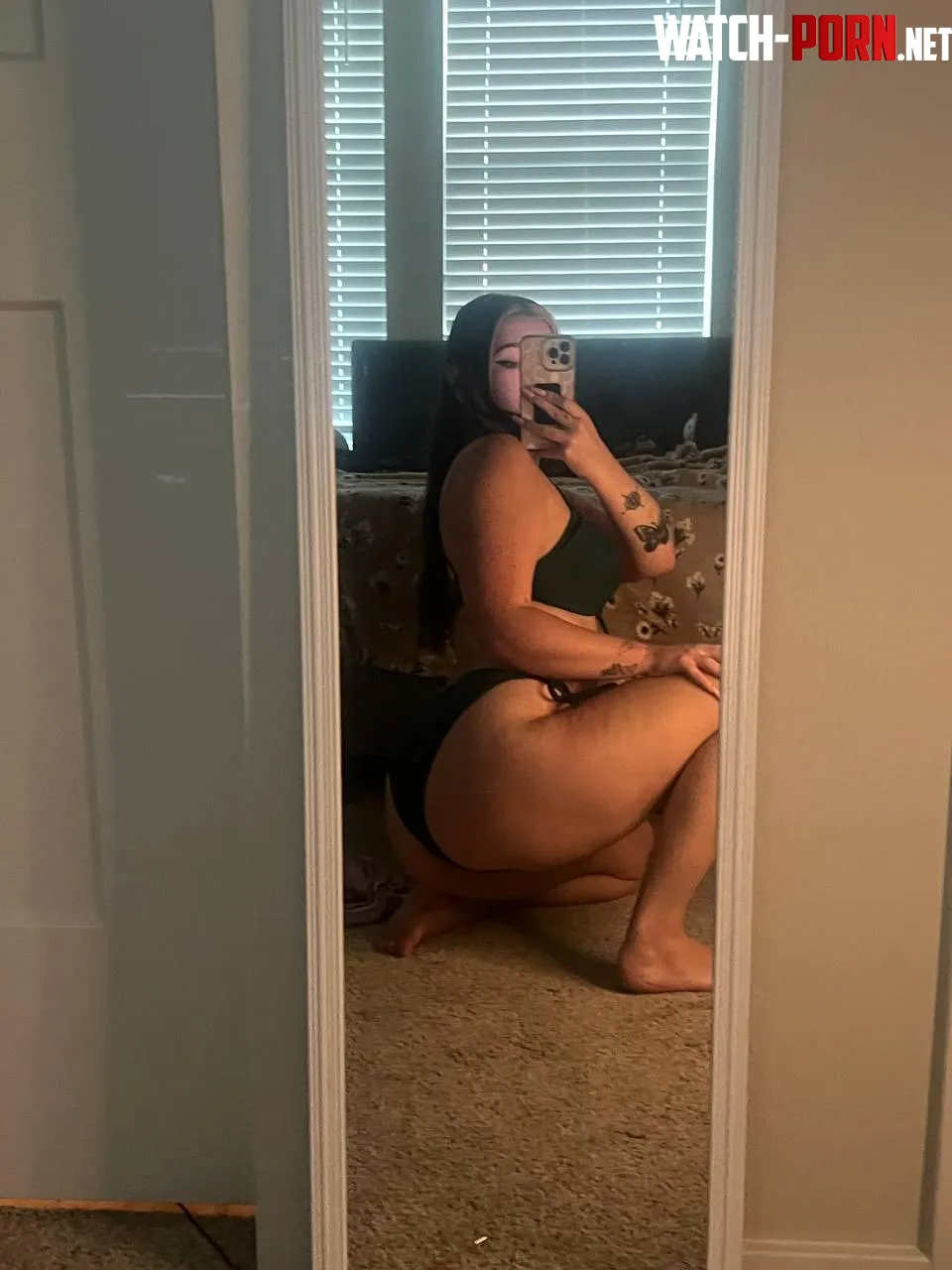 5'3 single, ready to...;) by JeanetteCutie