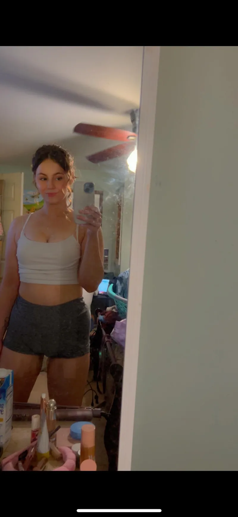 Thumbnail Tempting 20f Brunette Exploring Life by Spicybbxo