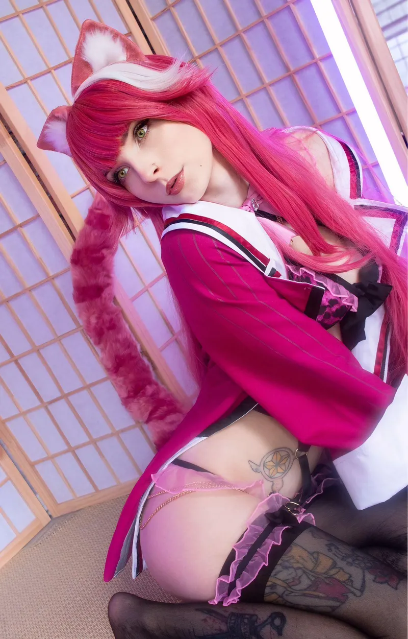 Thumbnail Sultry Raora Panthera Cosplay: A Sexy Rendition by frailu_ | cosplaygirls