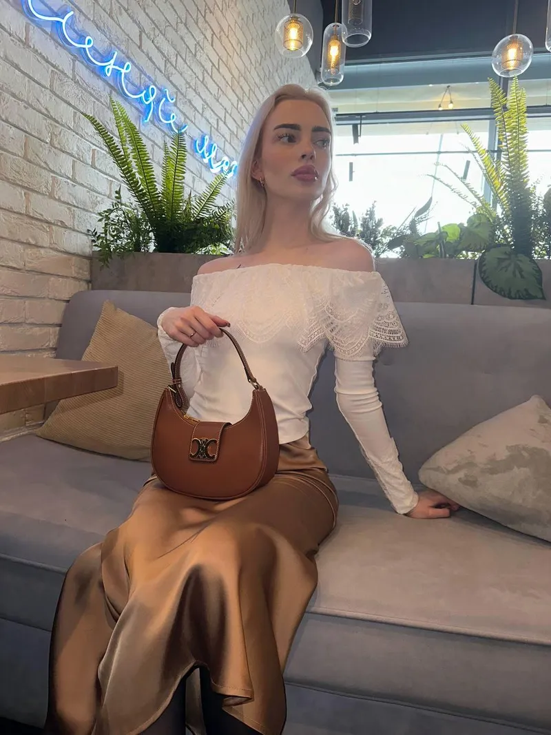Thumbnail You can't buy real class by Beautiful-Monk-5277