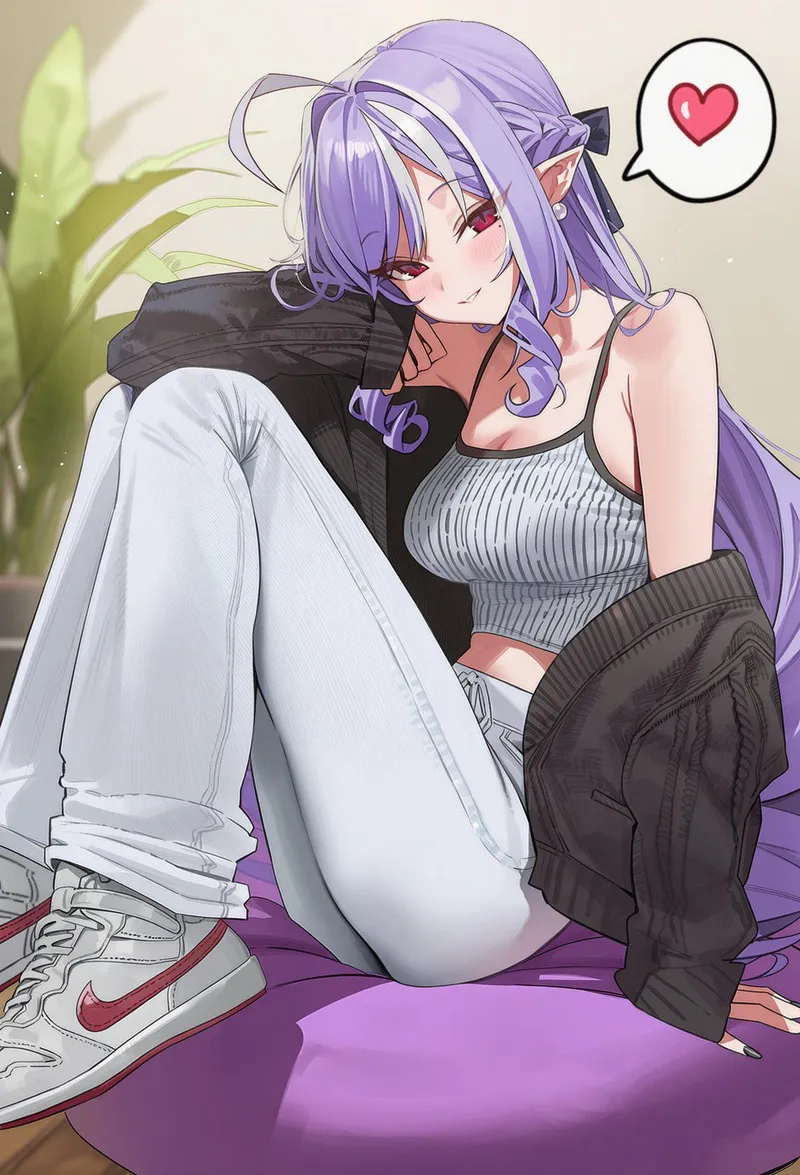 Thumbnail Zen Beauty: Vivian's Frisky Adventure Unveiled