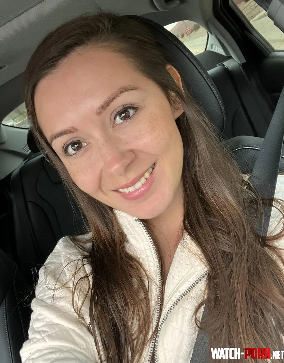 Little dark haired girly Ready for coffee by Persuasive_Pussy