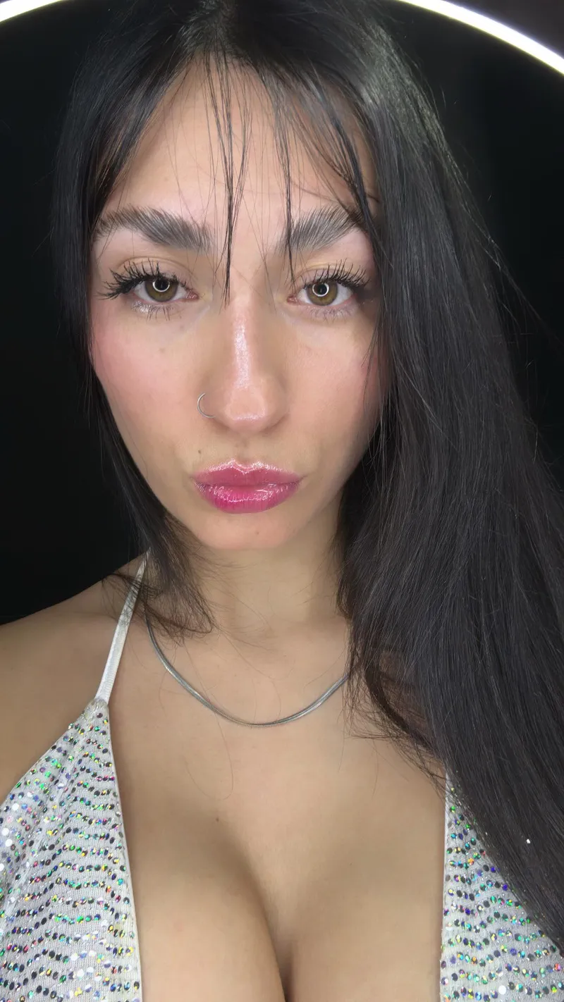 Thumbnail @anni77919 by annita26 | InstagramHotties Category