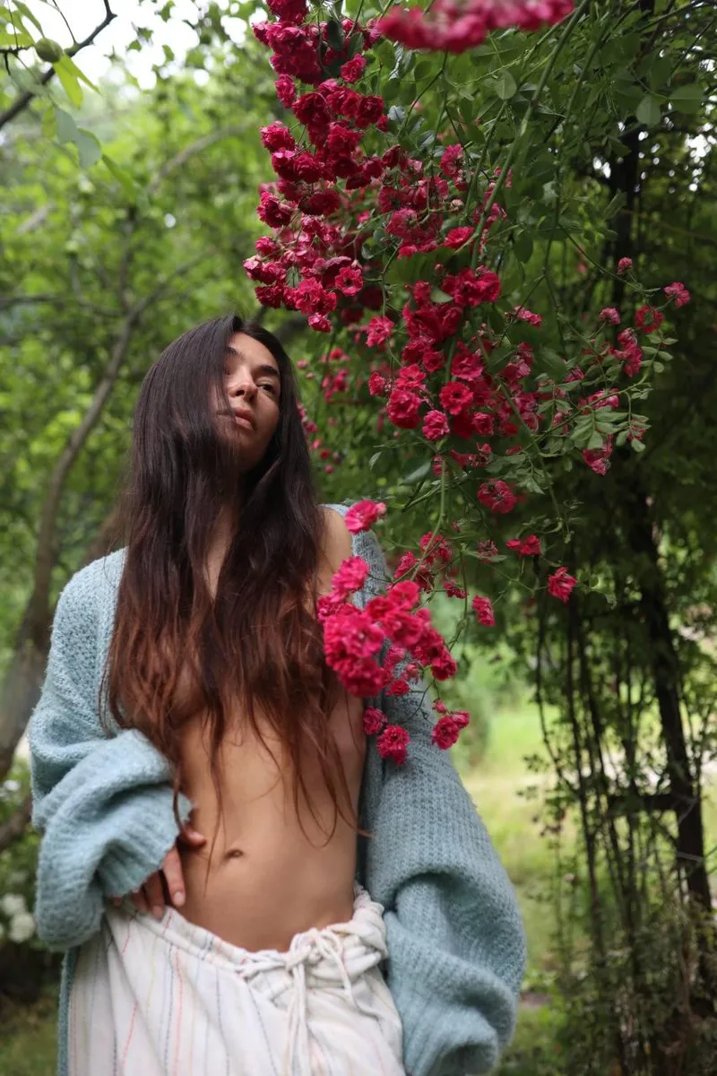 Thumbnail Kristi: Exploring Classy and Sexy Adventures by OutdoorExplorerr