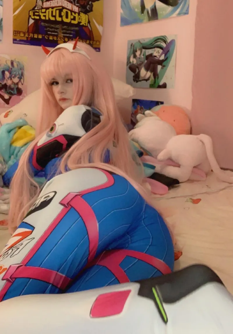 Thumbnail Zero Two x D.va 🐰 by TastyTiger