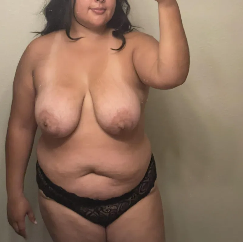 Thumbnail LadybrowneyesDD's Juicy Mamacita Story in LatinaMilfs Category
