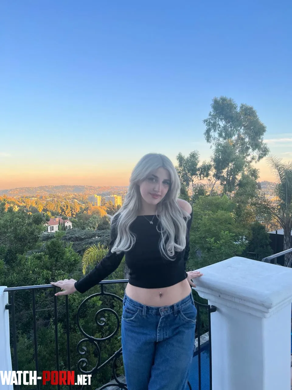 serving soft glam chaos w a skyline backdrop and no sense of time by velvetfairydust