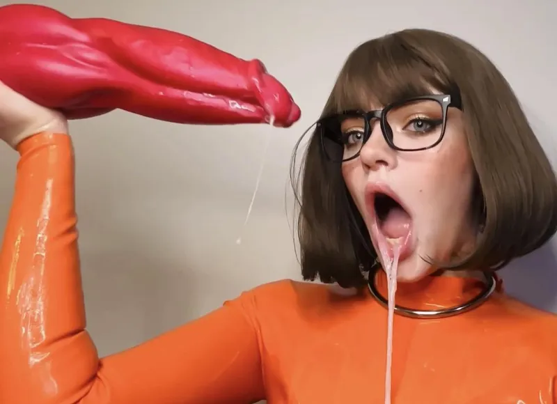 Thumbnail A Drool-Worthy Experience: Monster Cock Fantasies | Snowcrazyfrenzy
