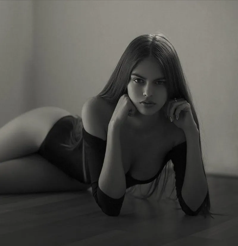 Thumbnail Vladislava Evtushenko's Journey as a Model - 1leggedpuppy Tells All
