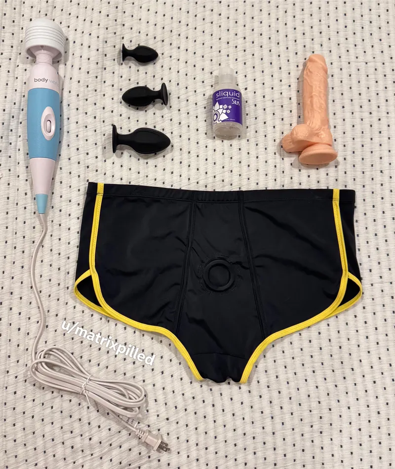 Thumbnail New Horizons in Play: Exploring Strap-On Additions by matrixpilled