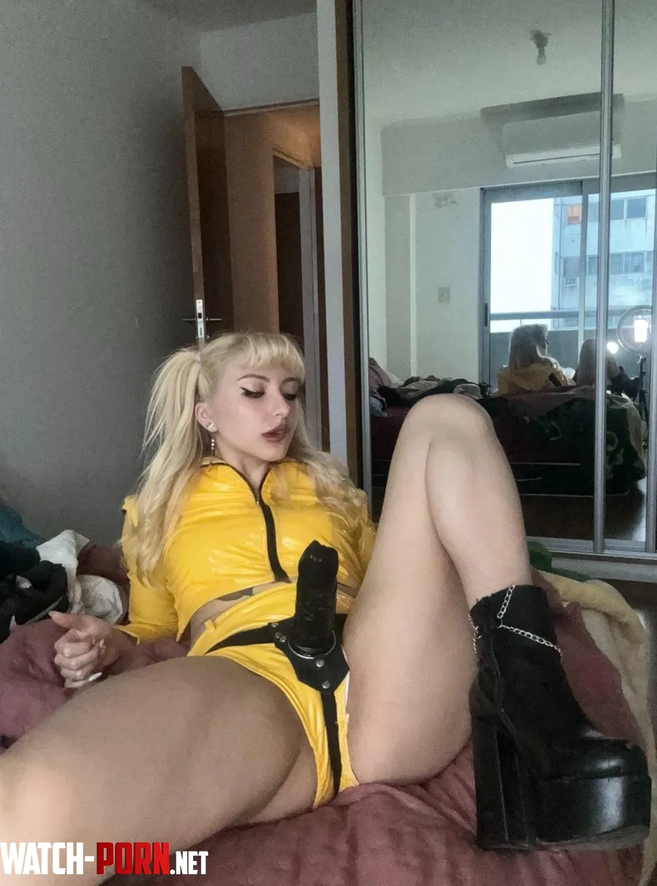 you ready for a girl who knows how to fuck back? by nastygiiiirl