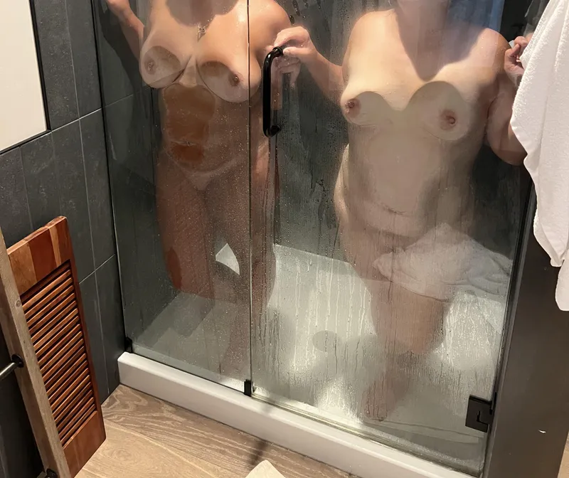 Thumbnail Wanting Two Sets of Natural Titties: The Bigbooty_baby12 Story
