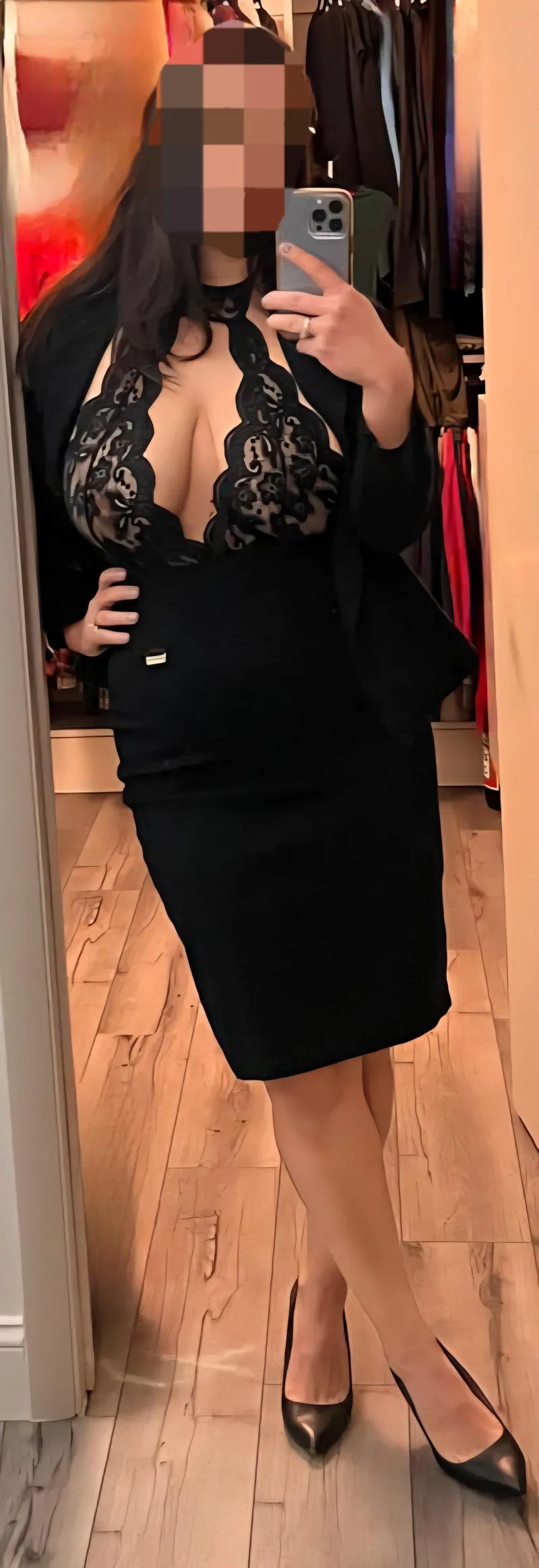Thumbnail Hotwife_Inspiration's Work Style Guide | MILF
