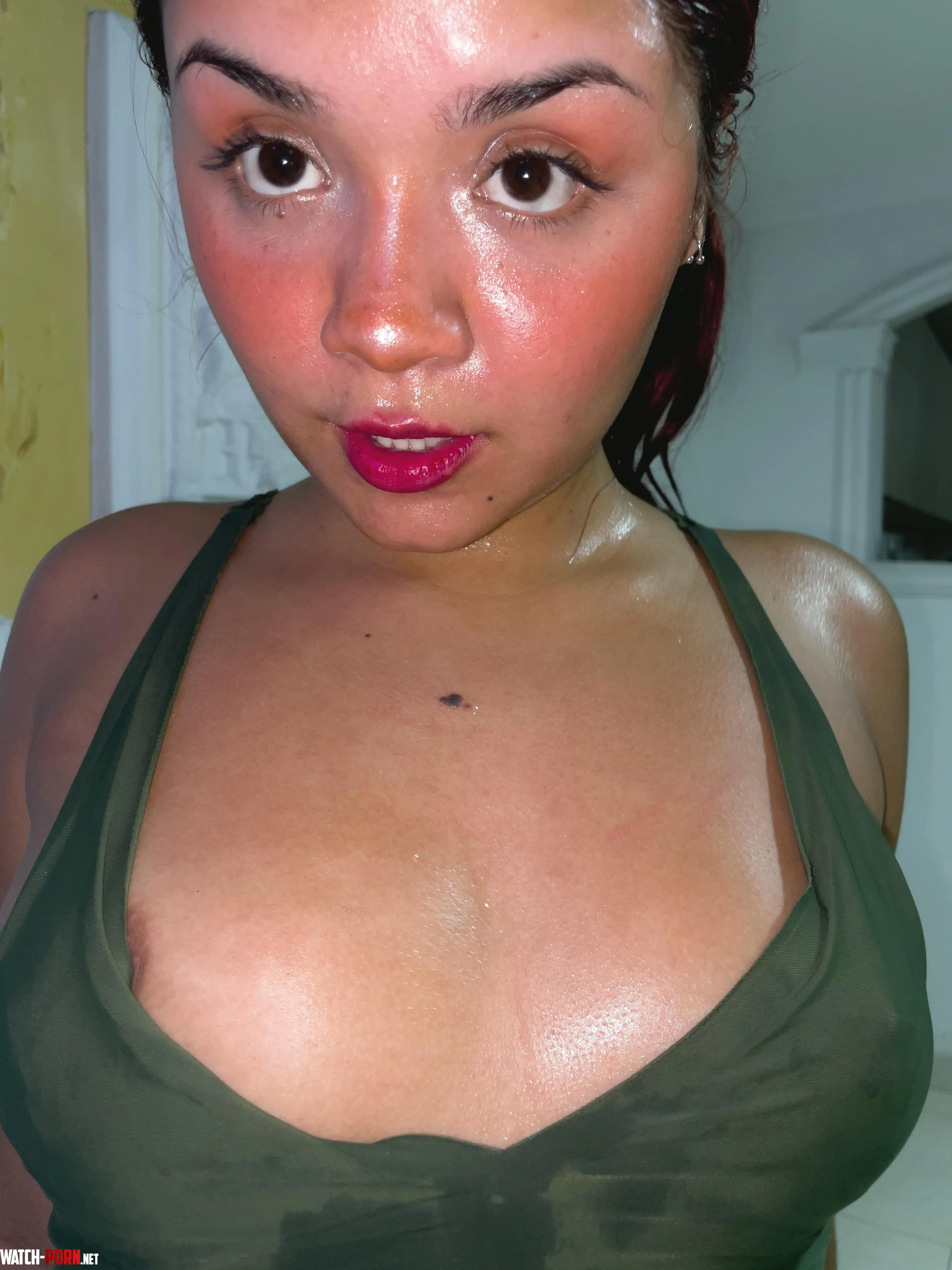 Sweaty check of the day by KitelingKa